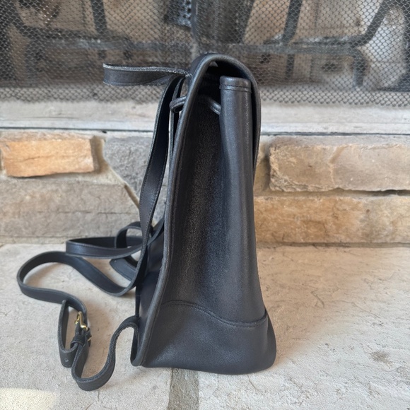 Coach Vintage Black Leather Daypack No. 9791 - Picture 6 of 11